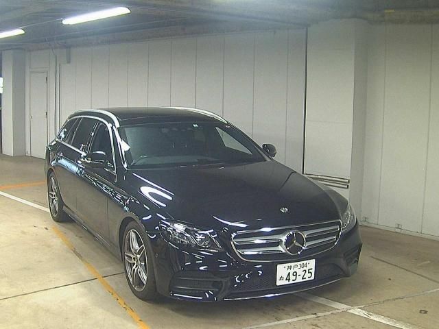 138 MERCEDES BENZ E CLASS WAGON 213204C 2019 г. (ZIP Osaka)